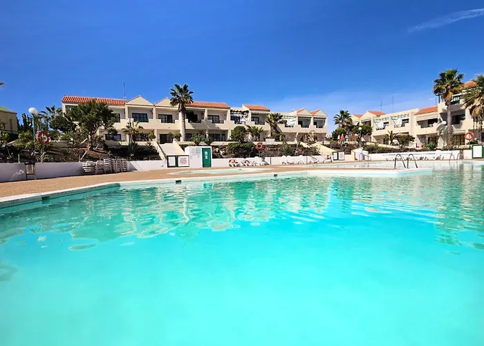 Torres Del Castillo 105 *