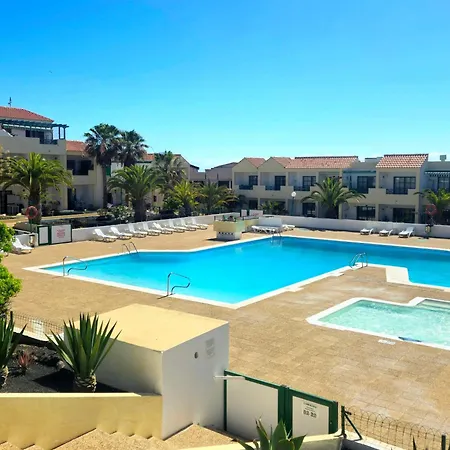 Torres Del Castillo 105 *